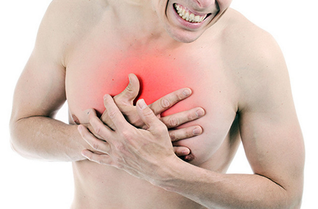 Боль в солнечном сплетении, отдающая в спину