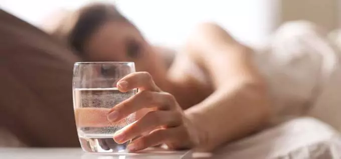 Особенности терапии ксеростомии при проблемном артериальном уровне пить воду