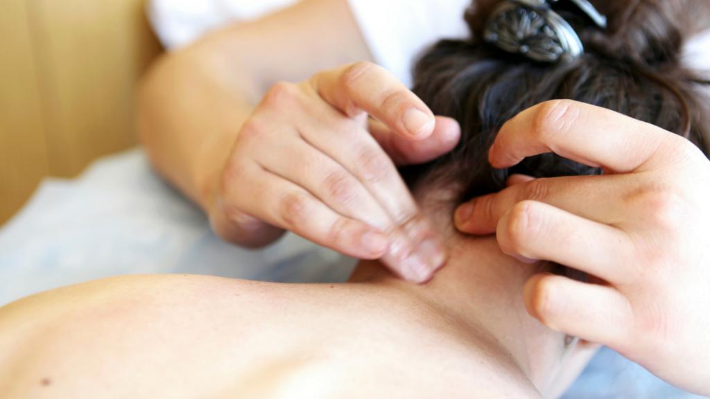 Когда голова болит затылок что выпить